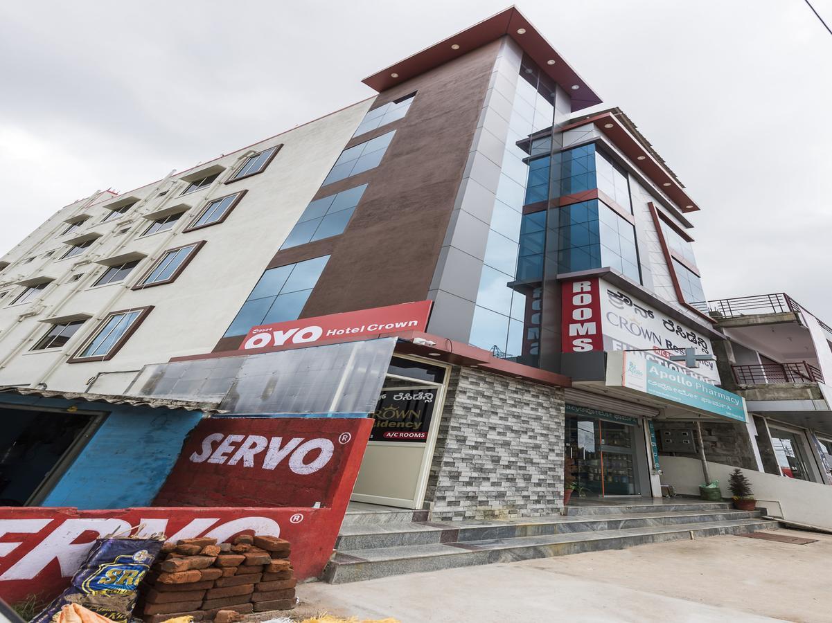 Oyo 9544 Hotel Crown Residency Mysore Bagian luar foto