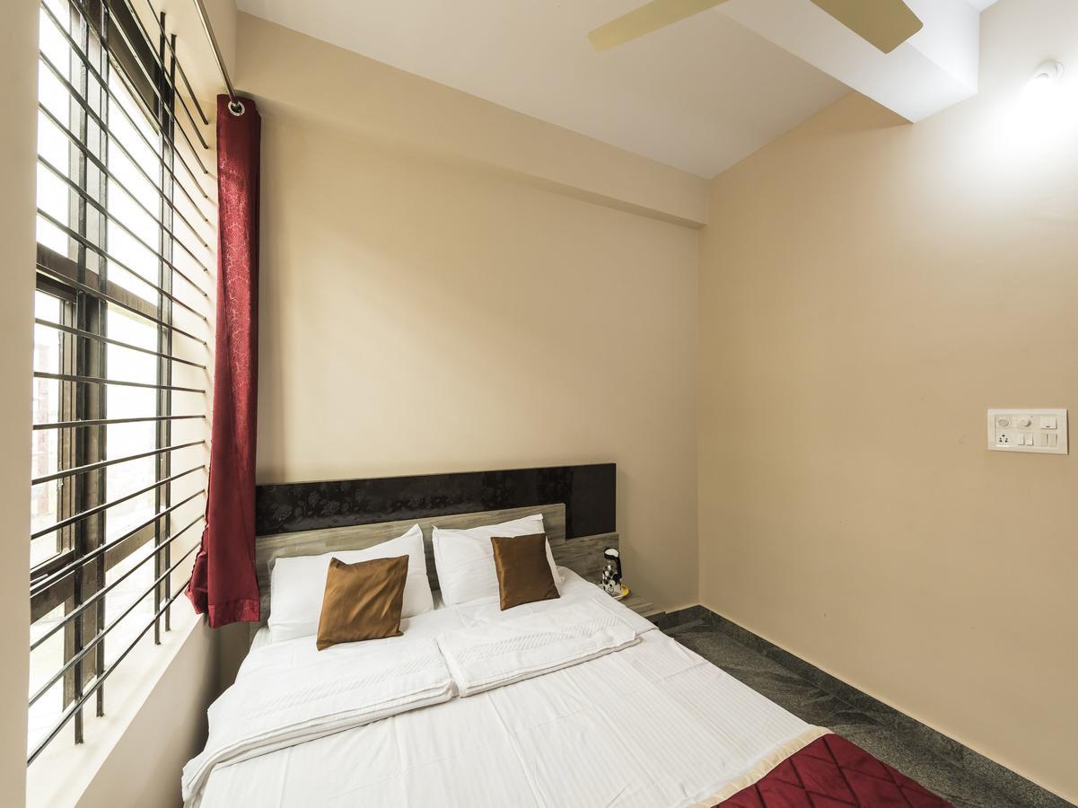 Oyo 9544 Hotel Crown Residency Mysore Bagian luar foto