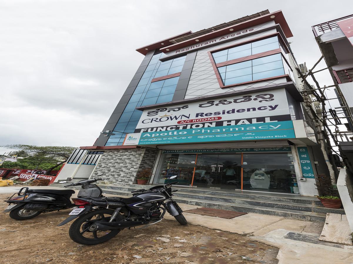 Oyo 9544 Hotel Crown Residency Mysore Bagian luar foto
